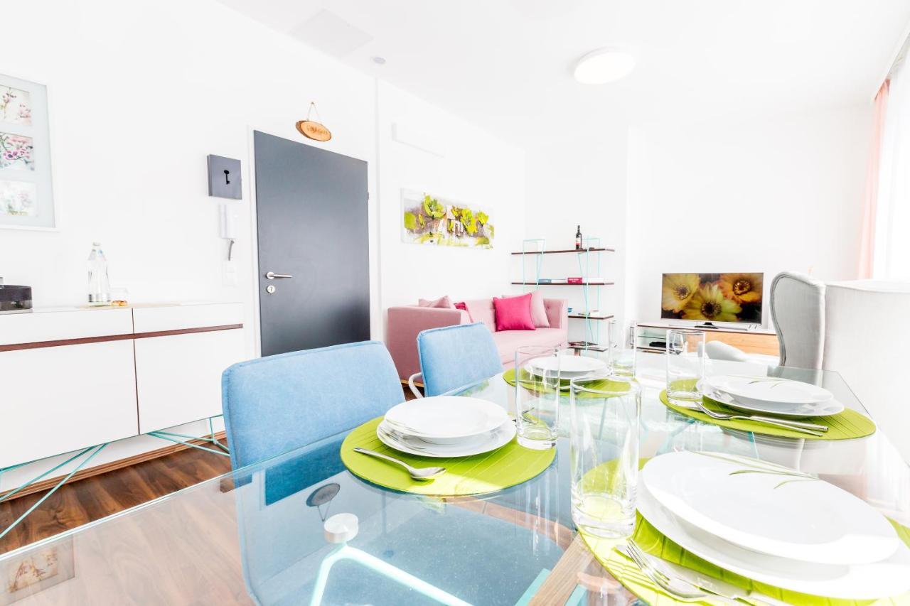 Simtown Suite Apartments Виена Екстериор снимка