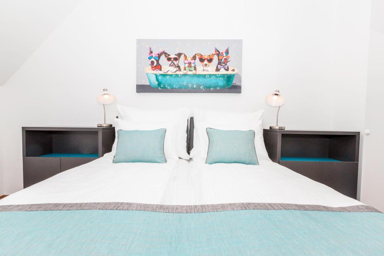 Simtown Suite Apartments Виена Екстериор снимка