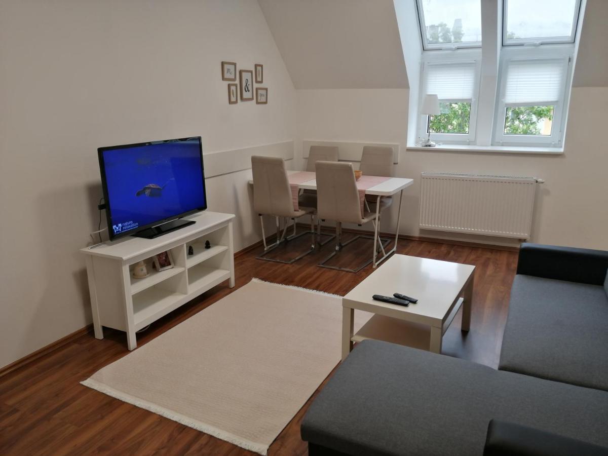 Simtown Suite Apartments Виена Екстериор снимка